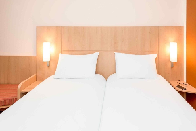 Imagen de la habitación del Hotel Ibis Esch Belval. Foto 11