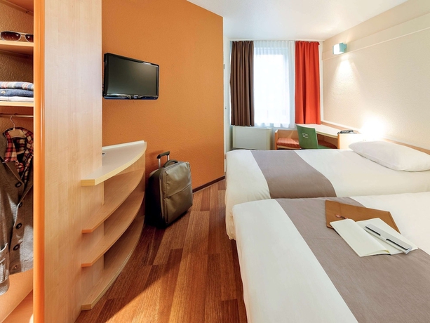 Imagen de la habitación del Hotel Ibis Essen. Foto 16
