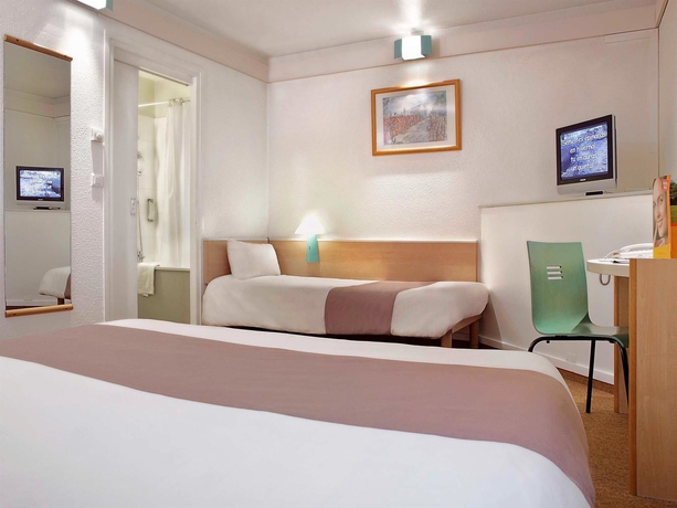 Imagen de la habitación del Hotel Ibis Evry Courcouronnes. Foto 3