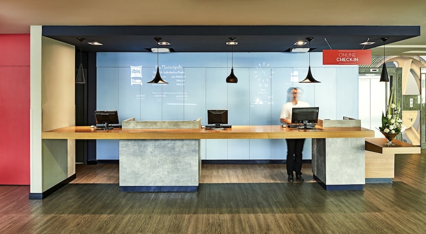 Imagen de los interiores del Hotel Ibis Florianopolis. Foto 18