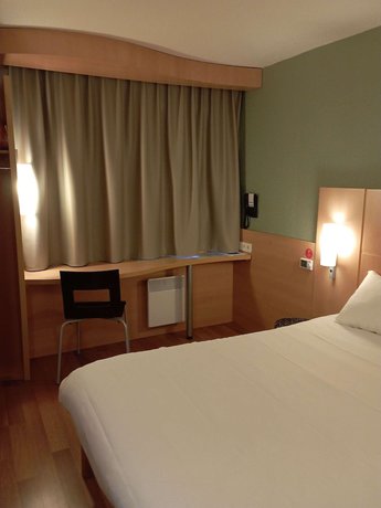 Imagen de la habitación del Hotel Ibis Fourmies, FOURMIES. Foto 10