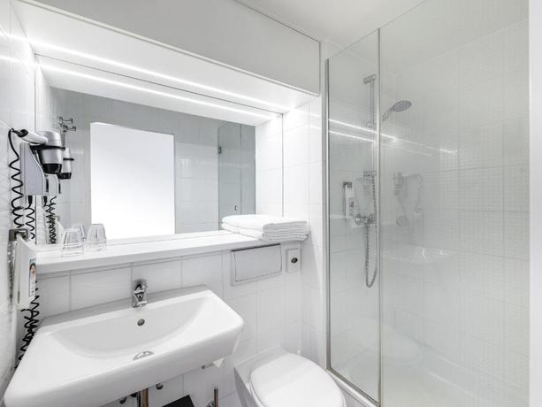 Imagen de la habitación del Hotel Ibis Frankfurt City West. Foto 9