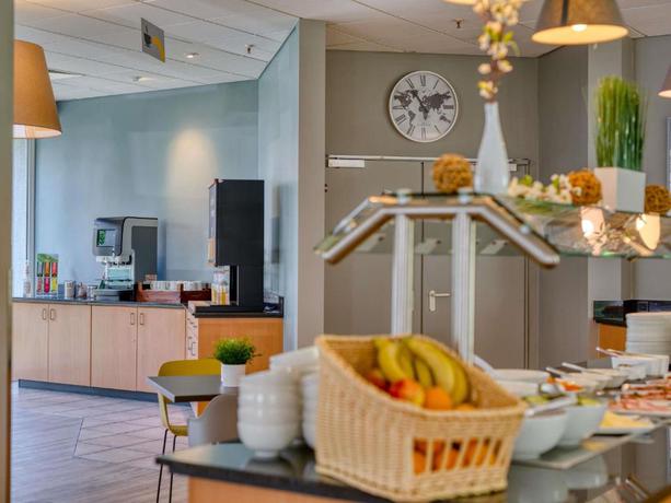 Imagen del bar/restaurante del Hotel Ibis Frankfurt City West. Foto 4