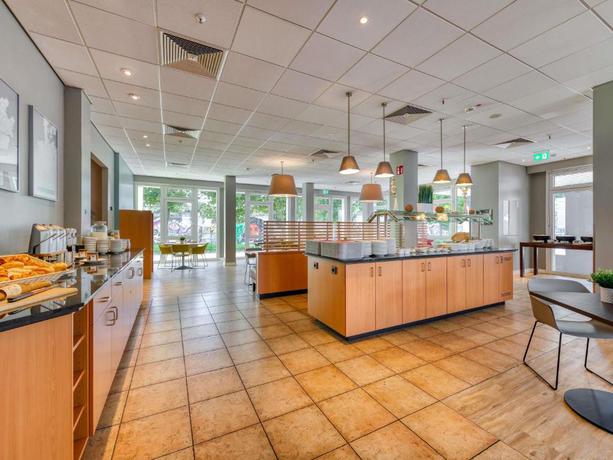 Imagen del bar/restaurante del Hotel Ibis Frankfurt City West. Foto 5