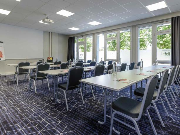 Imagen de los interiores del Hotel Ibis Frankfurt City West. Foto 16