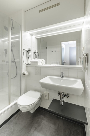 Imagen de la habitación del Hotel Ibis Frankfurt Messe West. Foto 8