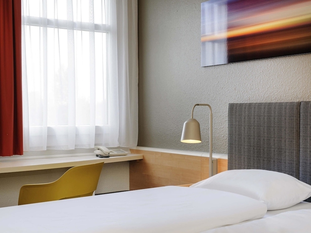 Imagen de la habitación del Hotel Ibis Frankfurt Messe West. Foto 13