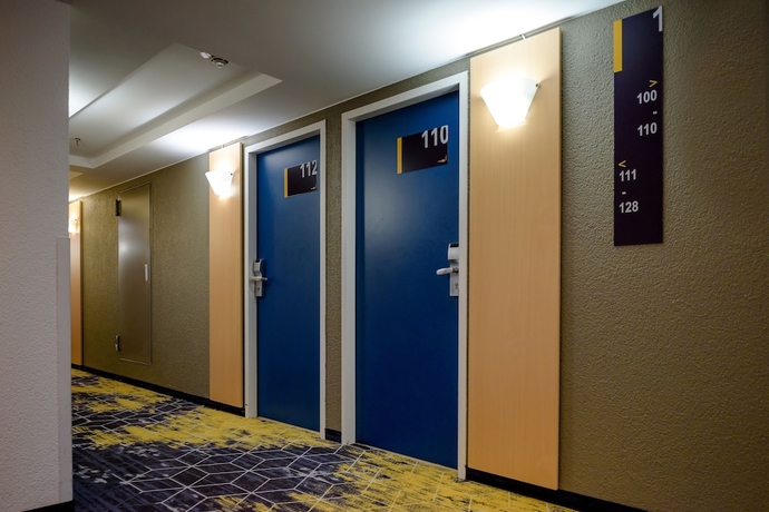 Imagen de los interiores del Hotel Ibis Frankfurt Messe West. Foto 19