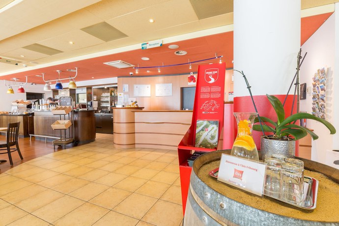 Imagen de los interiores del Hotel Ibis Fribourg. Foto 20