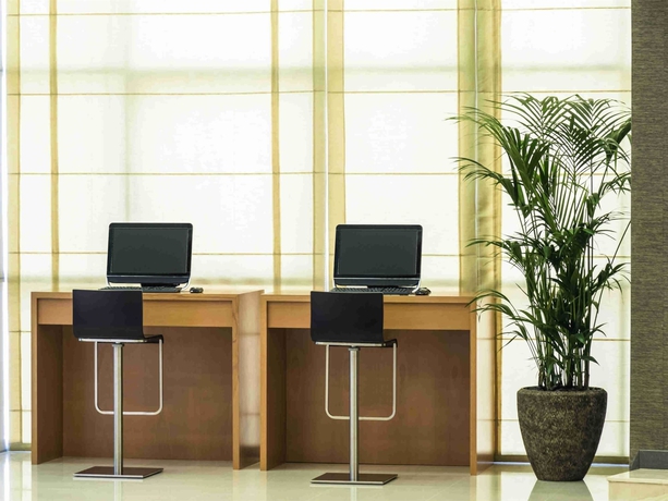 Imagen de los interiores del Hotel Ibis Fujairah. Foto 12