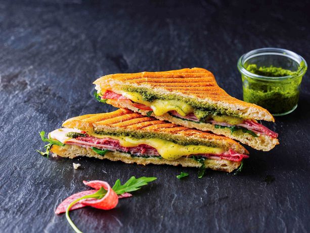 Imagen del bar/restaurante del Hotel Ibis Fulda City. Foto 9