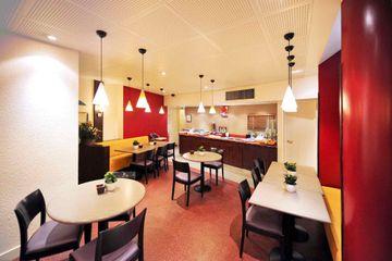 Imagen general del Hotel Ibis Gare Montparnasse 15eme. Foto 2