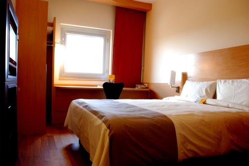 Imagen de la habitación del Hotel Ibis Gaziantep. Foto 10