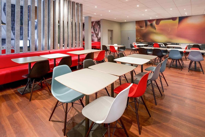 Imagen del bar/restaurante del Hotel Ibis Gent Centrum Opera. Foto 4