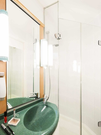 Imagen de la habitación del Hotel Ibis Gent Centrum Opera. Foto 11