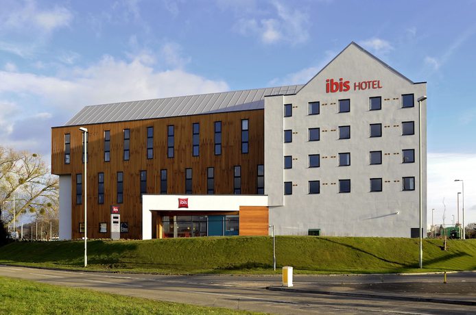 Imagen general del Hotel Ibis Gloucester. Foto 3