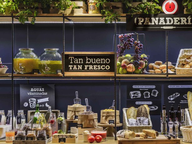 Imagen general del Hotel Ibis Granada. Foto 10