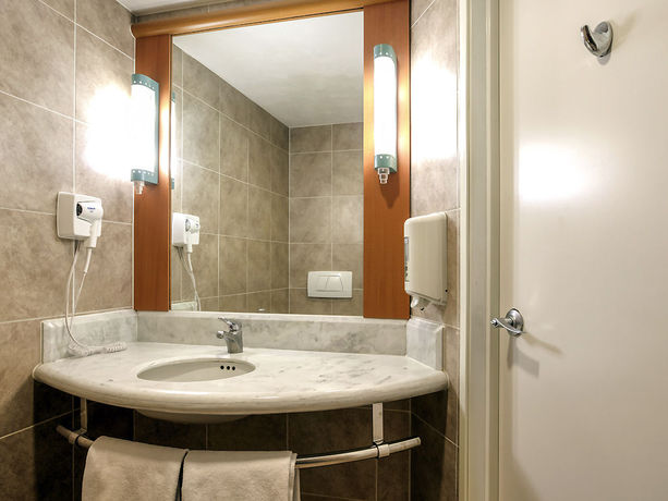 Imagen de la habitación del Hotel Ibis Guadalajara Expo. Foto 10