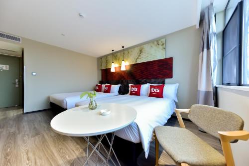 Imagen general del Hotel Ibis Guangzhou Pazhou International Exhibition Center. Foto 1