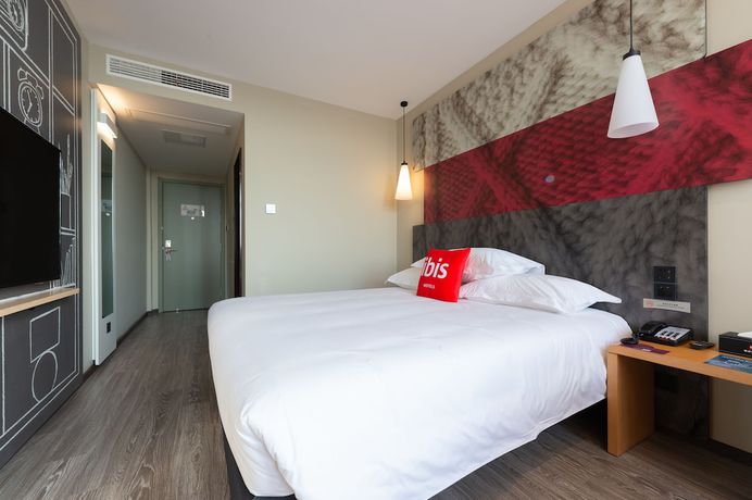 Imagen general del Hotel Ibis Guanyun Kowloon Port Water Street. Foto 3