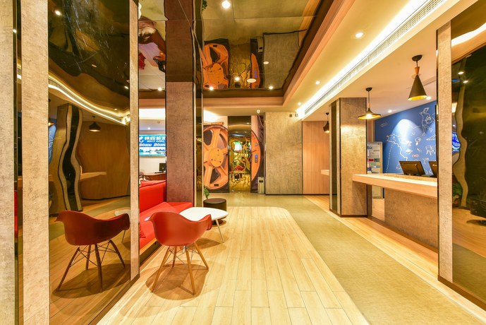 Imagen de los interiores del Hotel Ibis Guilin Railway Station. Foto 18
