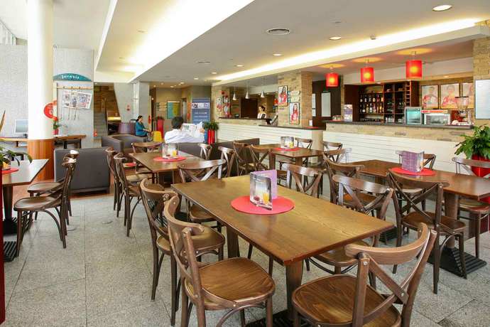 Imagen general del Hotel Ibis Guimaraes. Foto 3