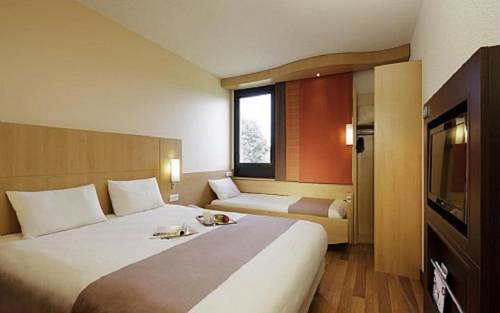 Imagen de la habitación del Hotel Ibis Guingamp. Foto 3