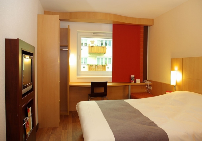 Imagen de la habitación del Hotel Ibis Gyor. Foto 16