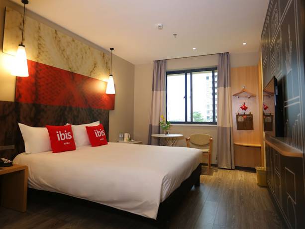 Imagen de la habitación del Hotel Ibis Haikou Injoy Plaza. Foto 3