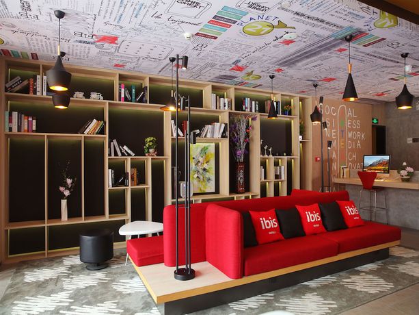 Imagen de la habitación del Hotel Ibis Haikou Injoy Plaza. Foto 4