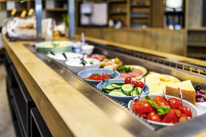 Imagen del bar/restaurante del Hotel Ibis Hamburg St Pauli Messe. Foto 13