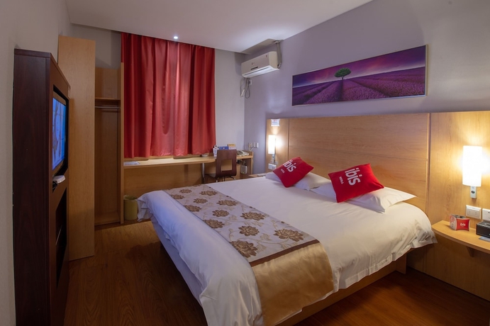 Imagen de la habitación del Hotel Ibis Hangzhou Huanglong Sports Center. Foto 9