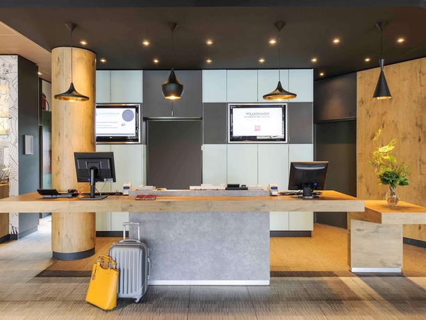 Imagen de los interiores del Hotel Ibis Hannover City. Foto 19