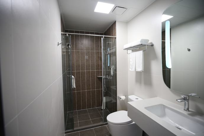 Imagen de la habitación del Hotel Ibis Harbin Museum. Foto 9