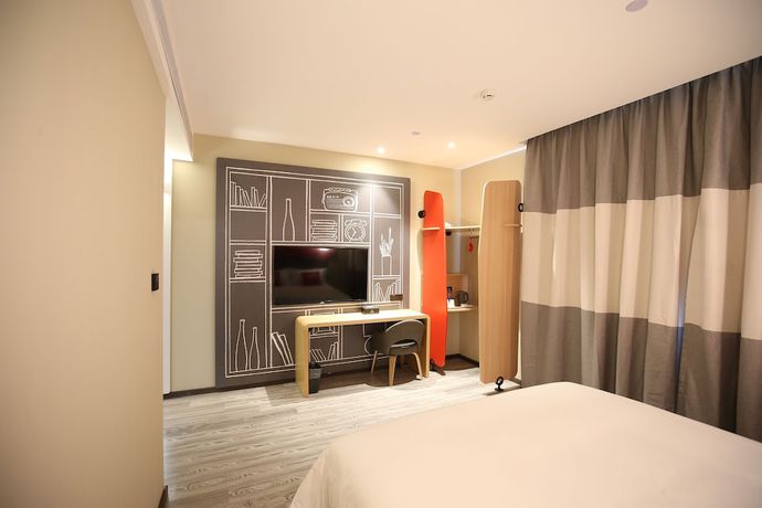 Imagen de la habitación del Hotel Ibis Harbin Museum. Foto 13