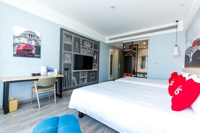 Imagen de la habitación del Hotel Ibis Harbin Songbei Wanda City. Foto 10