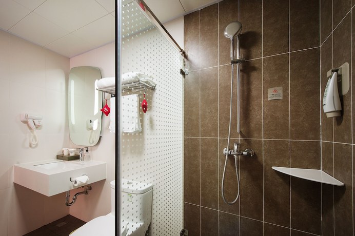 Imagen de la habitación del Hotel Ibis Harbin West Railway Station Wanda plaza hotel. Foto 9