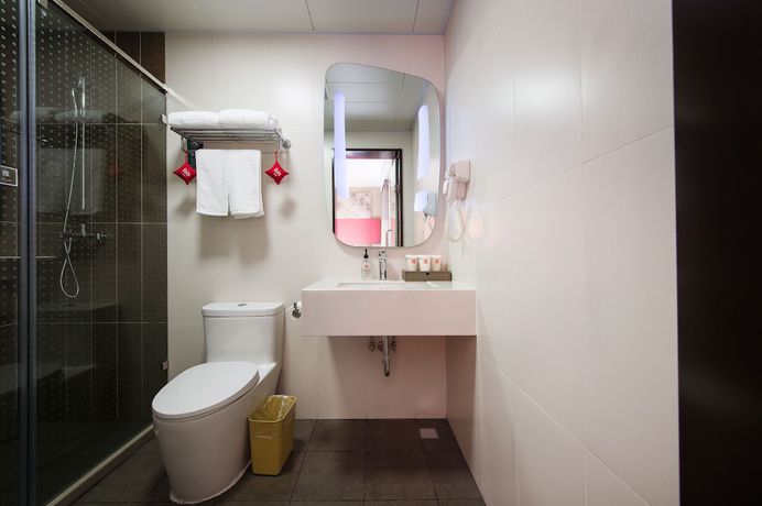 Imagen de la habitación del Hotel Ibis Harbin West Railway Station Wanda plaza hotel. Foto 12