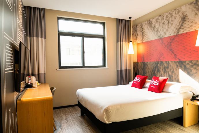 Imagen de los interiores del Hotel Ibis Hefei Pedestrian Street. Foto 19