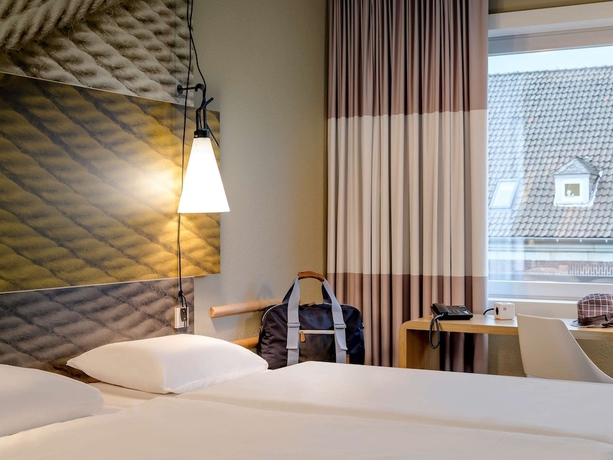 Imagen de la habitación del Hotel Ibis Heidelberg Hauptbahnhof. Foto 10