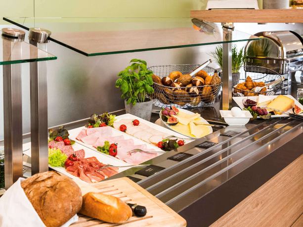 Imagen del bar/restaurante del Hotel Ibis Heilbronn City. Foto 5