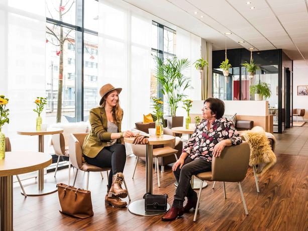 Imagen del bar/restaurante del Hotel Ibis Heilbronn City. Foto 7