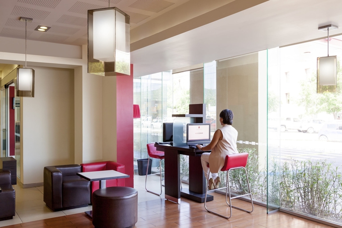 Imagen de los interiores del Hotel Ibis Hermosillo. Foto 16