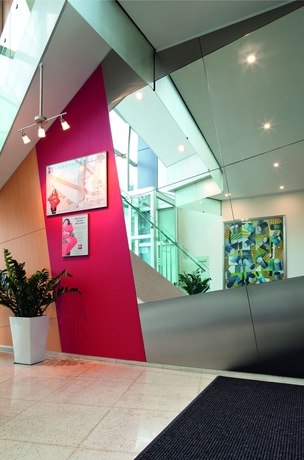 Imagen de los interiores del Hotel Ibis Hong Kong North Point. Foto 15