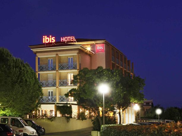 Imagen general del Hotel Ibis Hyères Centre. Foto 2