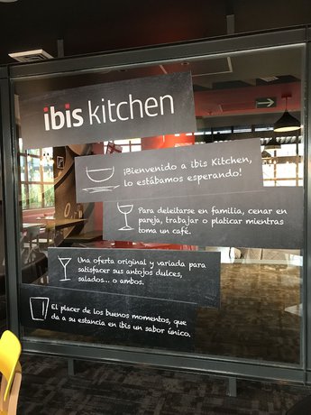 Imagen de los interiores del Hotel Ibis Irapuato. Foto 20