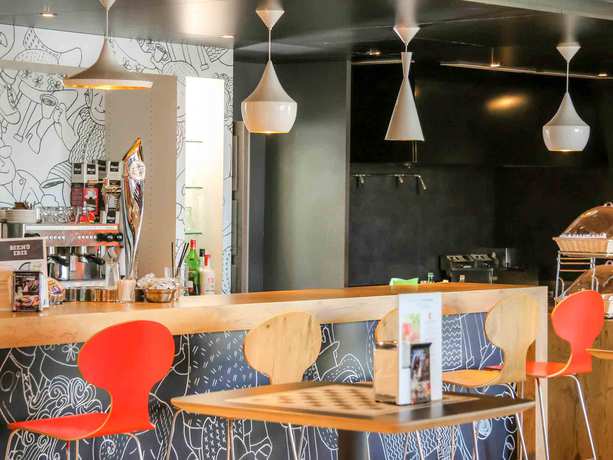 Imagen general del Hotel Ibis Irun. Foto 2