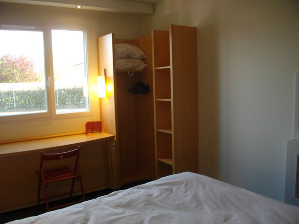 Imagen de la habitación del Hotel Ibis Issoire. Foto 14