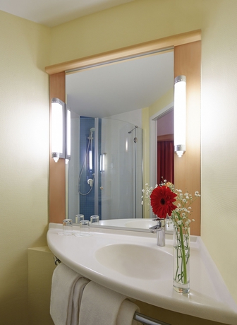 Imagen de la habitación del Hotel Ibis Istanbul Esenyurt. Foto 12