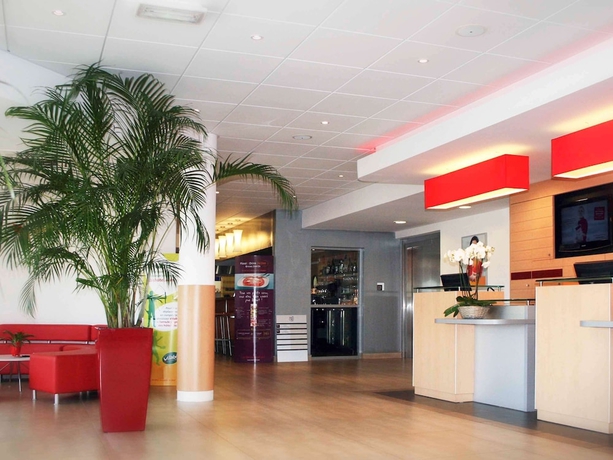 Imagen de los interiores del Hotel Ibis Istres Trigance. Foto 14